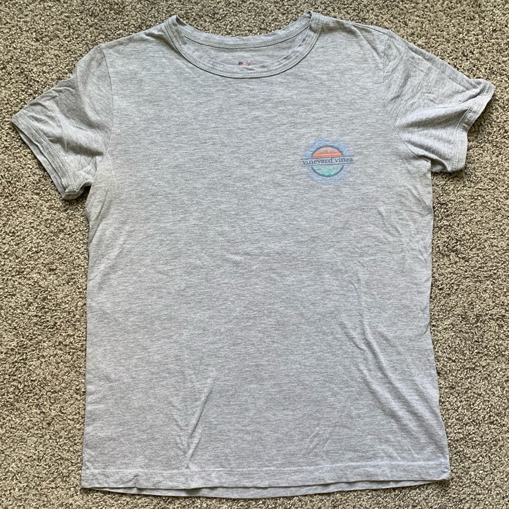 Vineyard Vines T-shirt